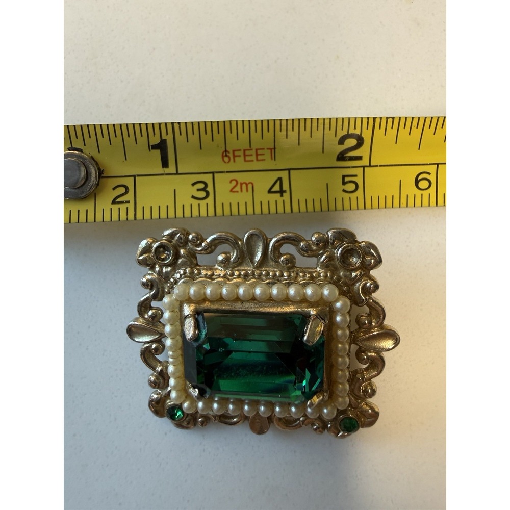 Vintage Signed Coro Rectangular & Round Green Rhinestone Gold Tone Brooch Pin - Picture 6 of 6
